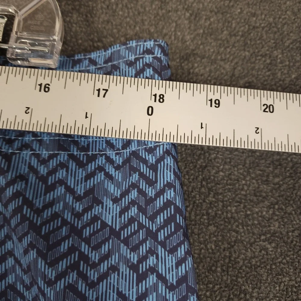JUST BONES BOARDWEAR Mens Swim Trunks Shorts Blue Chevron Print‎ Size 38 M